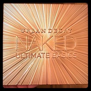 Urban Decay Naked Ultimate Basics eyeshadow